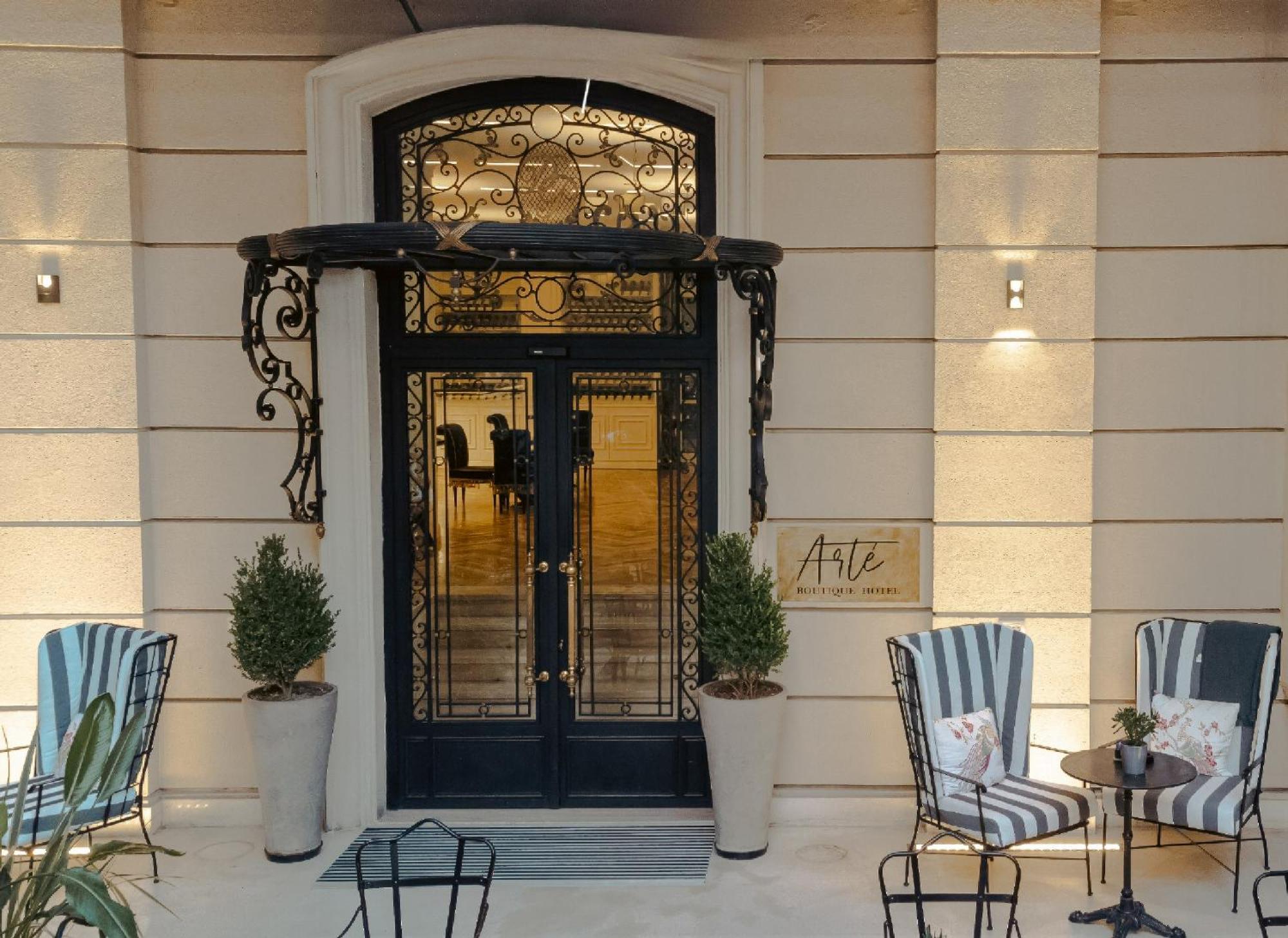 Arte Boutique Hotel Tirana Exterior photo