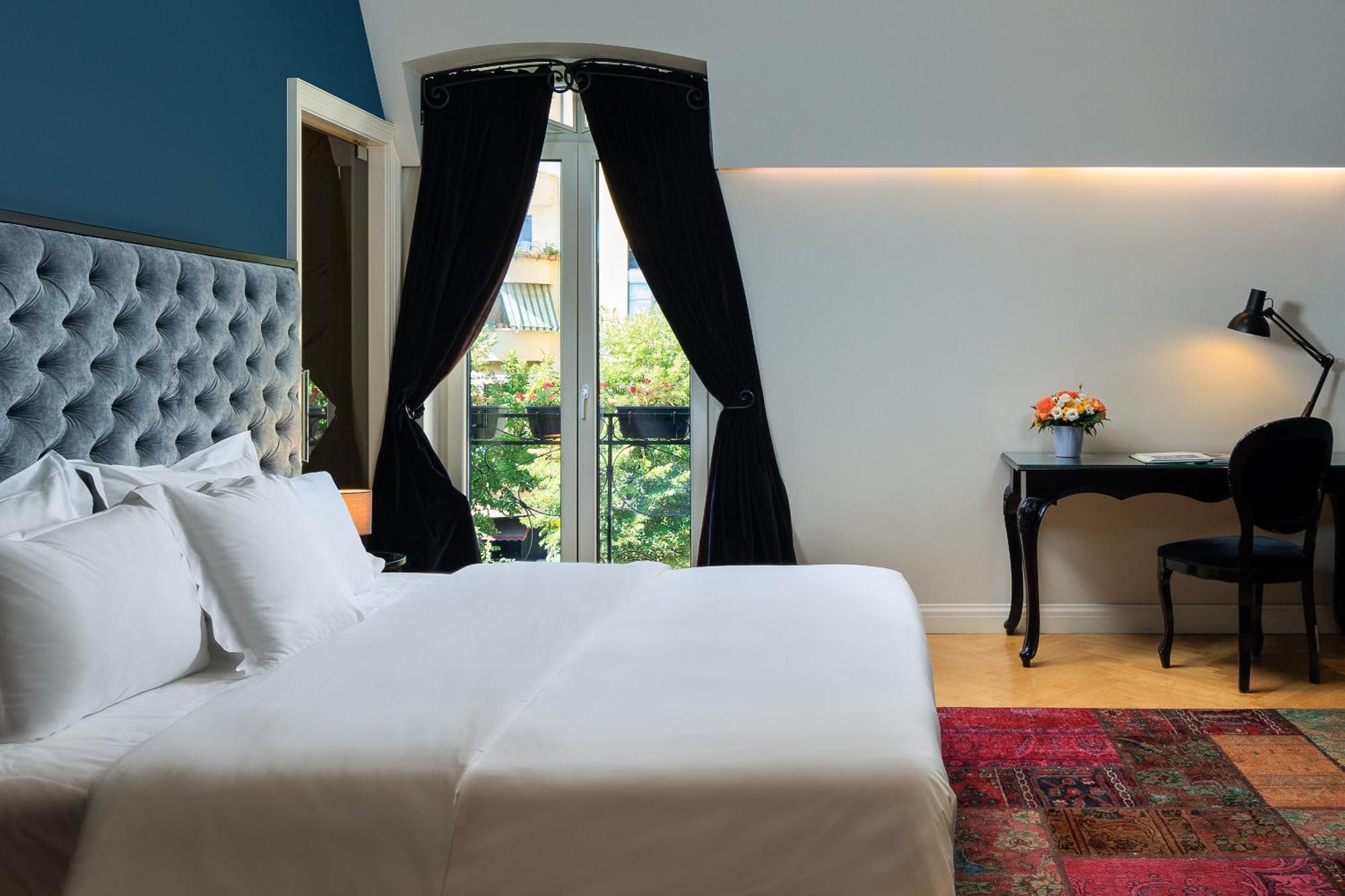 Arte Boutique Hotel Tirana Exterior photo